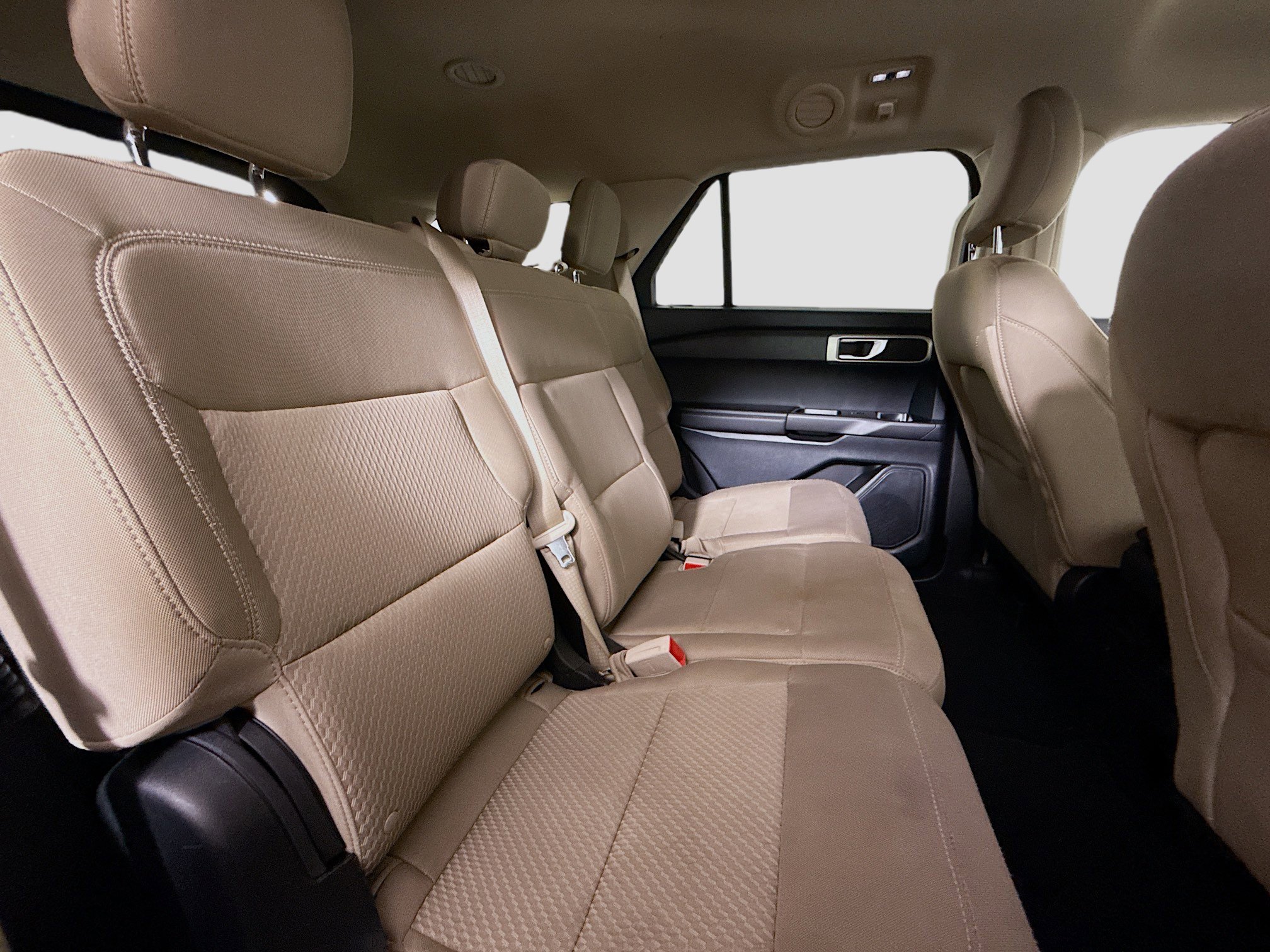 Used 2023 Ford Explorer Base image 25