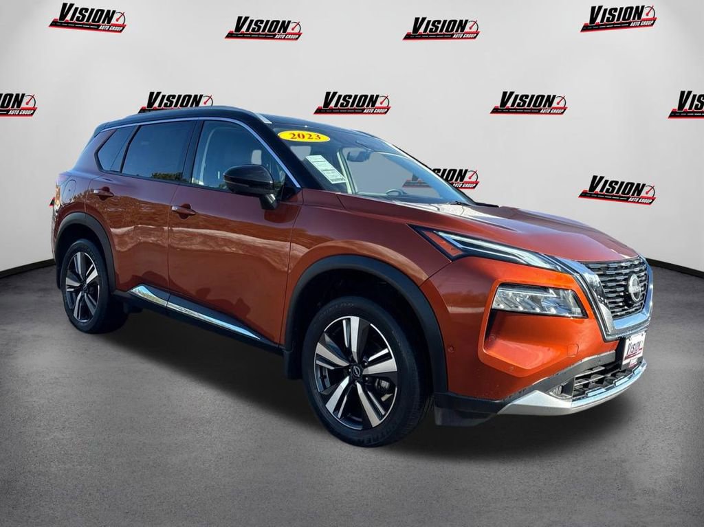 Used 2023 Nissan Rogue Platinum w/ Platinum Premium Package image 3