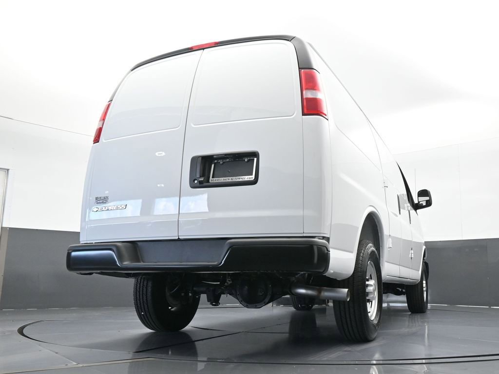 New 2025 Chevrolet Express 2500 w/ Driver Convenience Package image 42