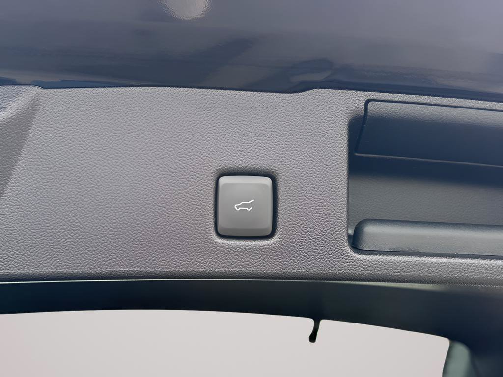 New 2026 Ford Escape ST-Line w/ Cold Weather Package FWD image 38