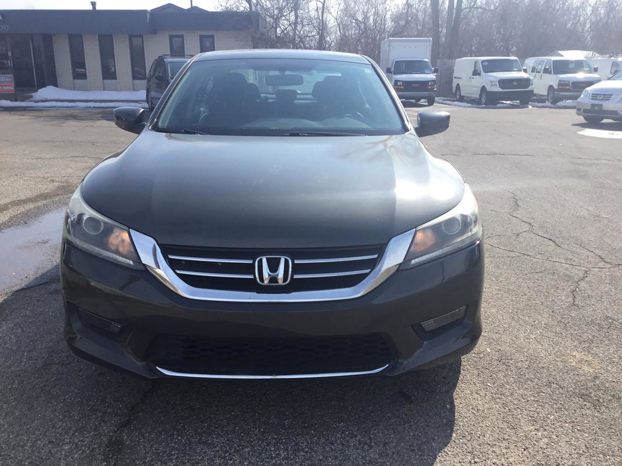 Used 2015 Honda Accord Sport image 3