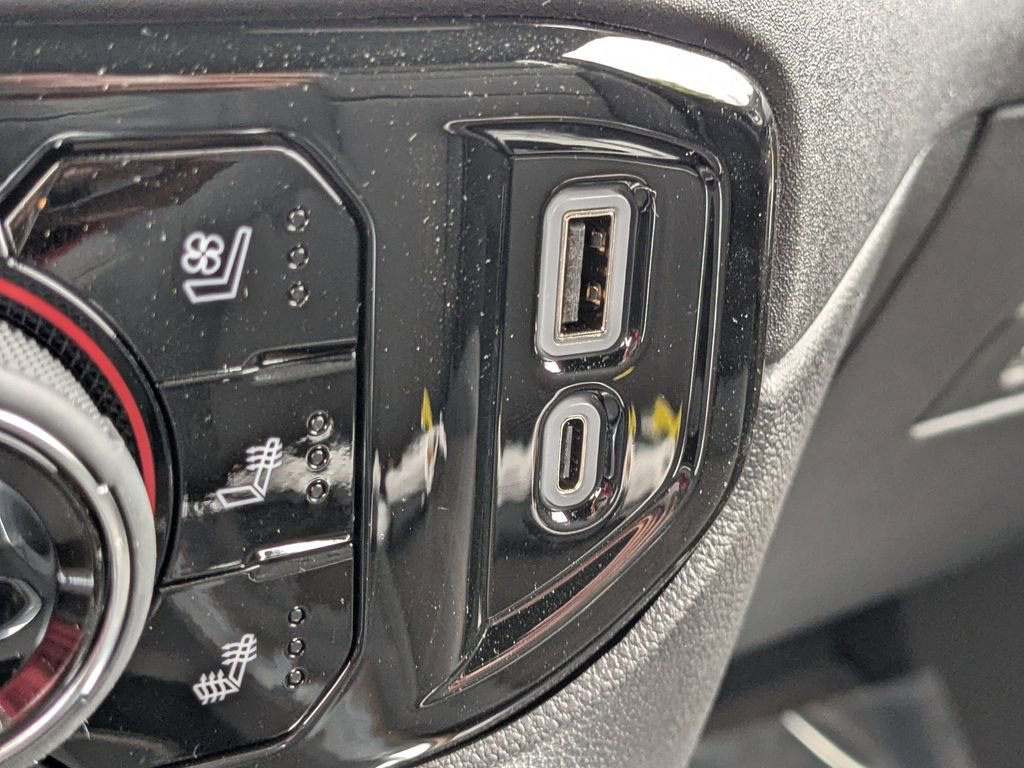 Certified 2026 Chevrolet Silverado 2500 High Country w/ High Country Premium Package image 21