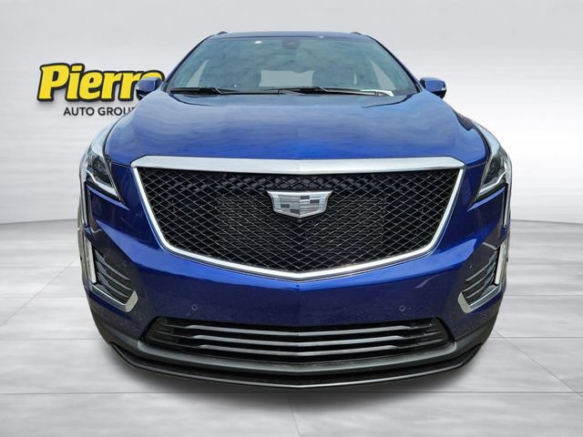 Used 2024 Cadillac XT5 Sportv w/ Technology Package AWD/4WD image 2