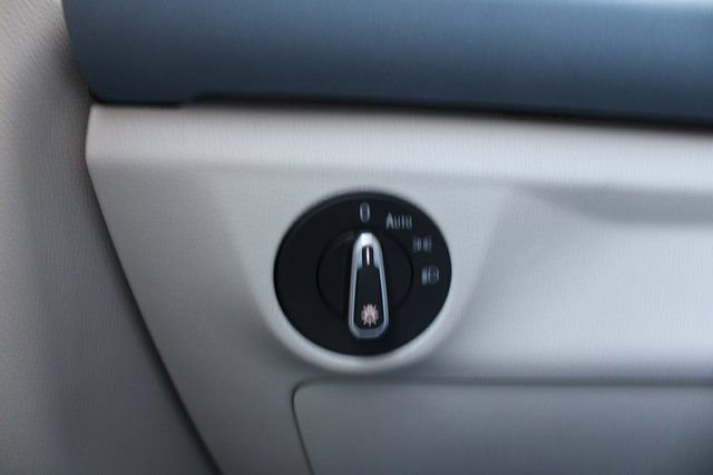 New 2026 Volkswagen Jetta SE image 18