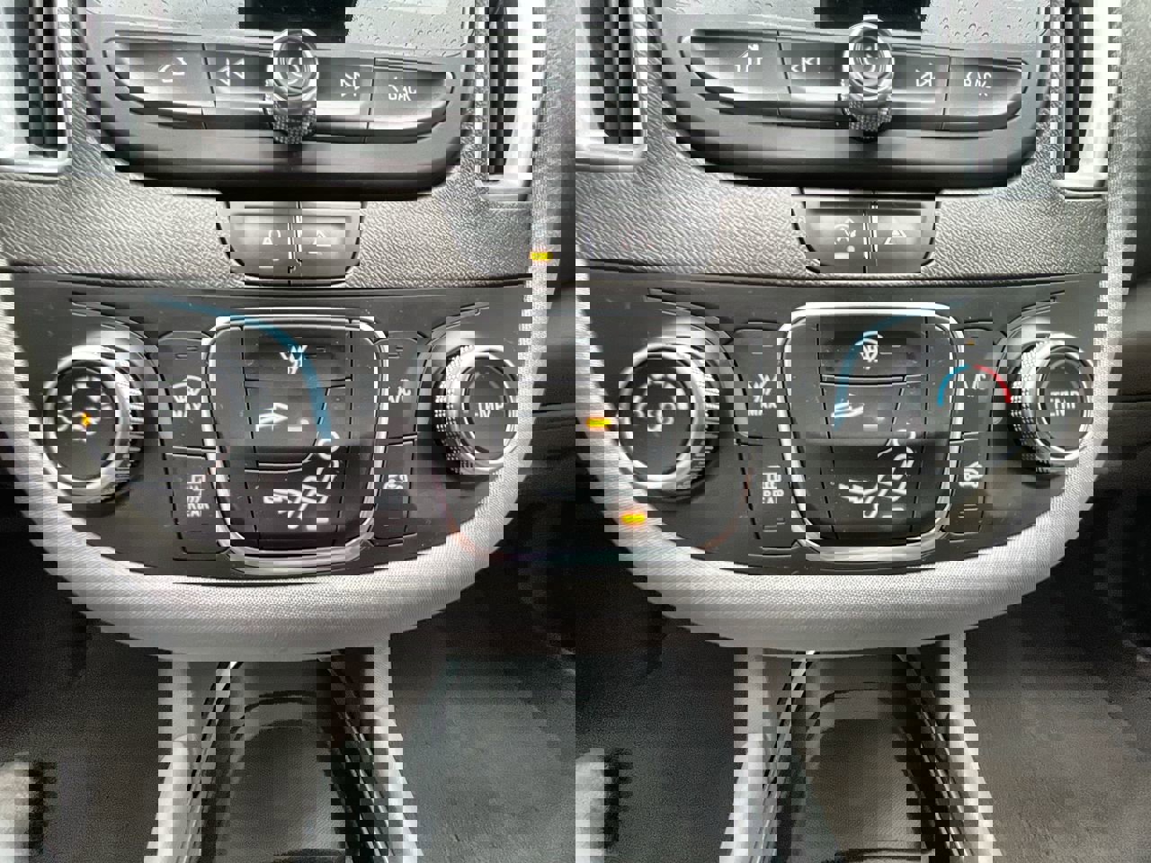 Used 2020 Chevrolet Malibu LS w/ Driver Confidence Package II image 18