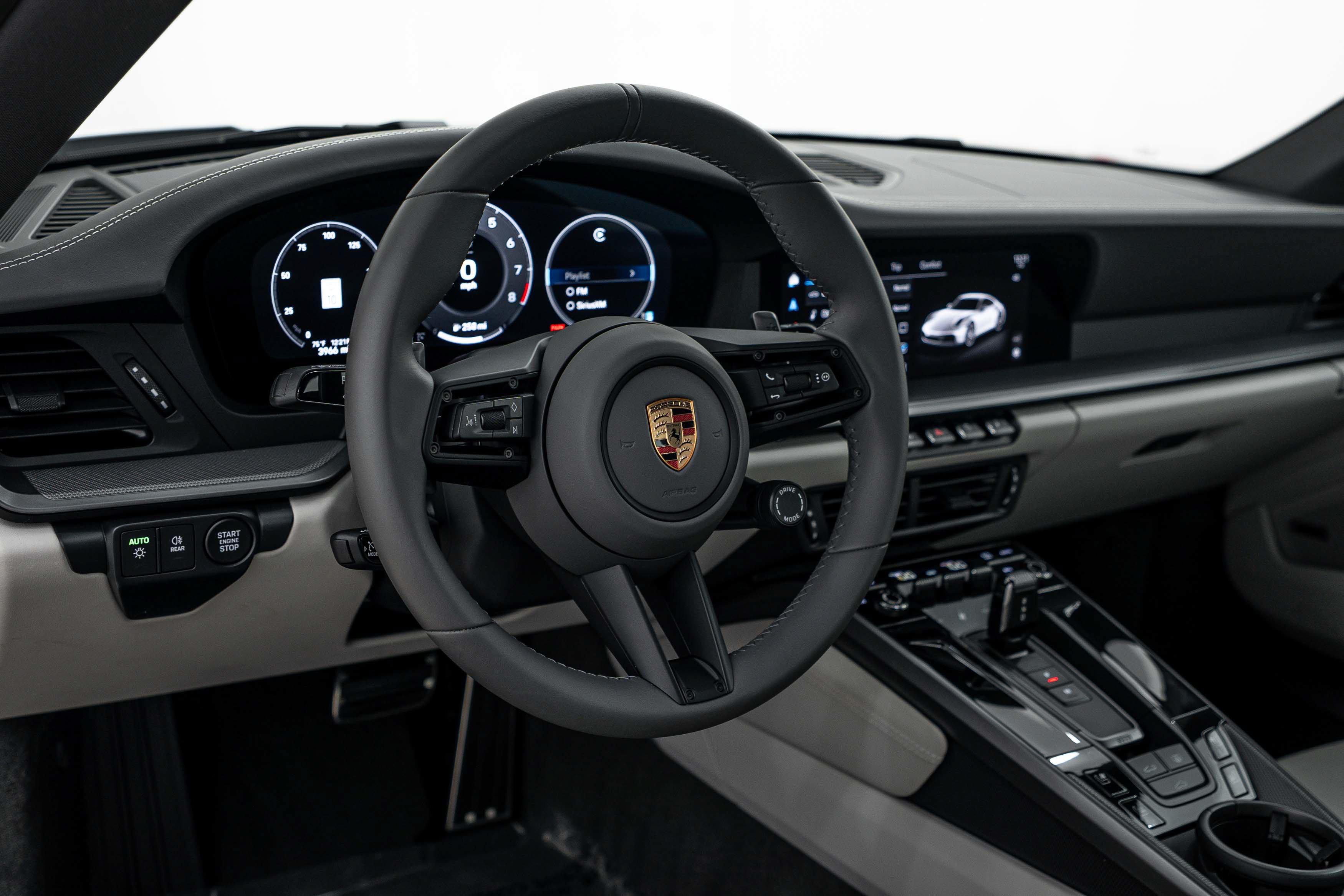 Certified 2025 Porsche 911 Carrera RWD image 17