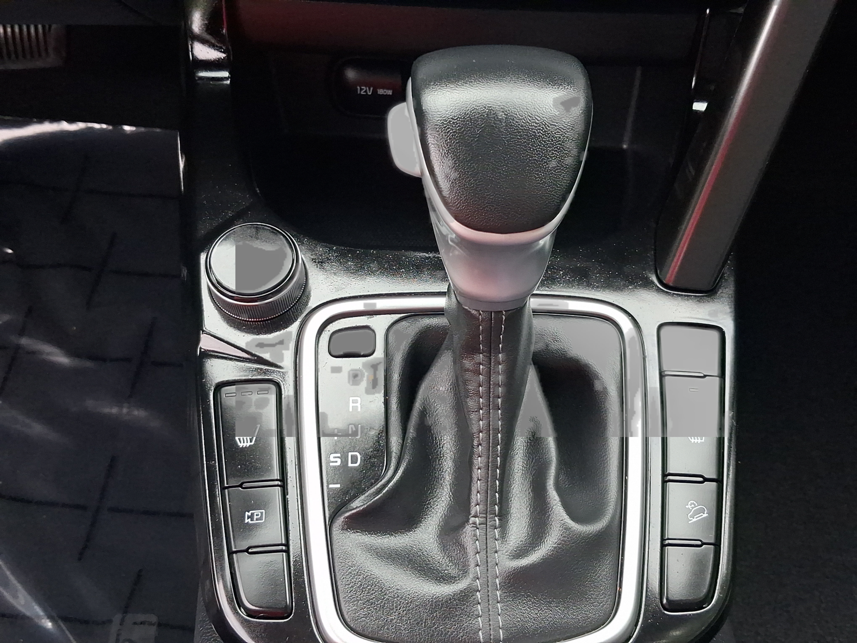 Used 2024 Kia Seltos X-Line AWD/4WD image 39