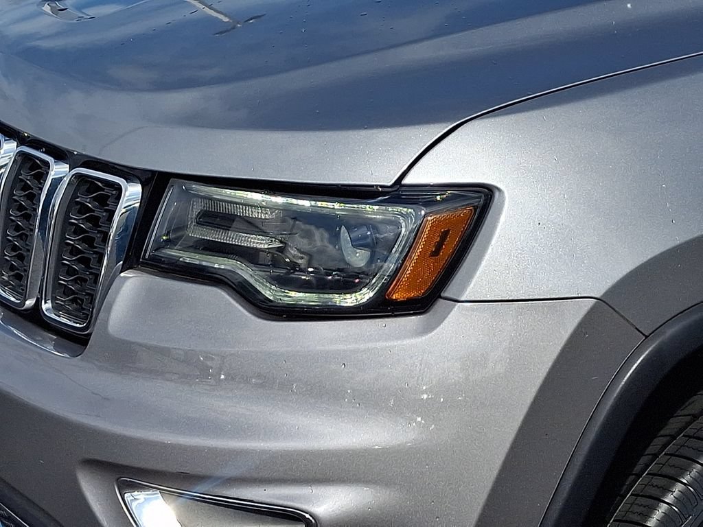 Used 2020 Jeep Grand Cherokee Limited w/ Premium Lighting Group AWD/4WD image 9
