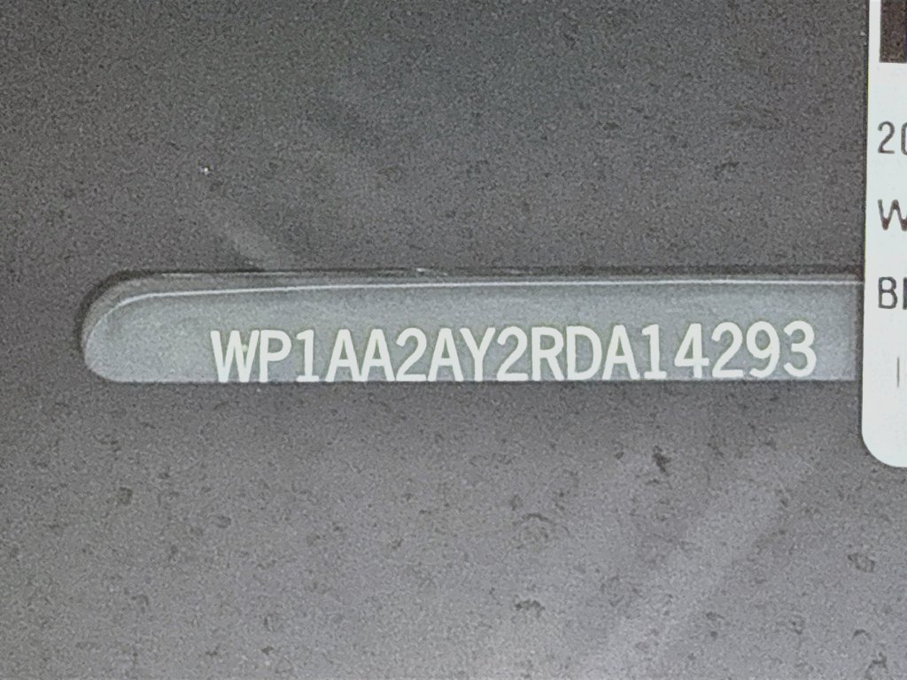 Certified 2024 Porsche Cayenne AWD/4WD image 30