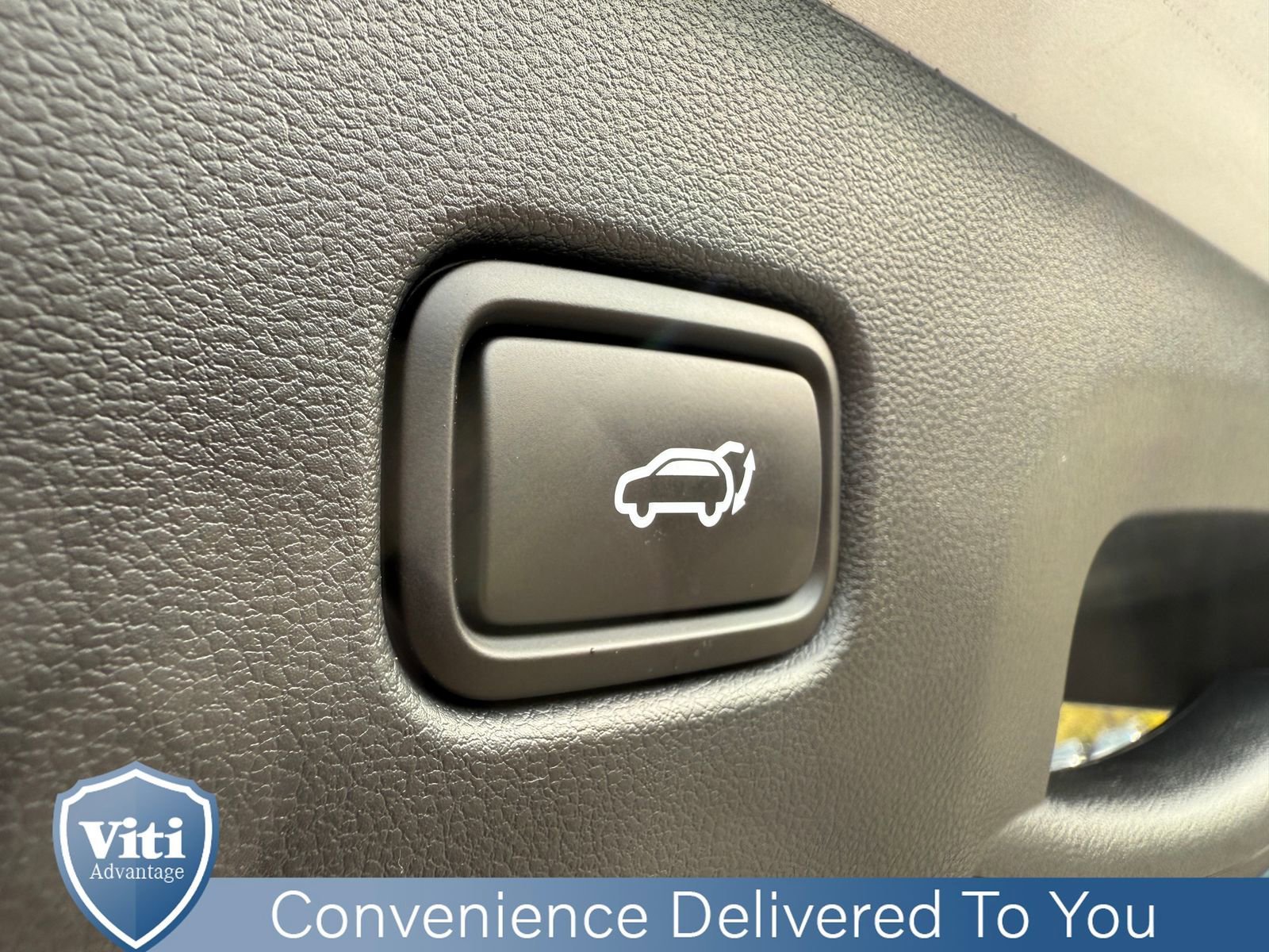 Used 2025 Hyundai Tucson Limited image 25