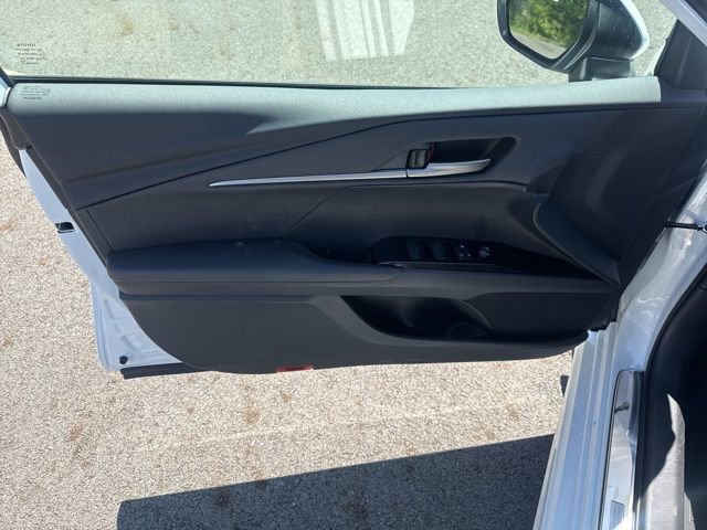 New 2026 Toyota Camry SE image 14