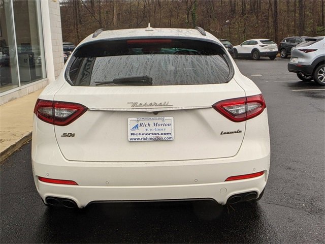 Used 2019 Maserati Levante S image 5