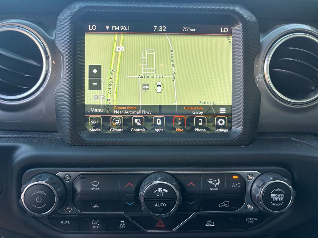 Used 2021 Jeep Gladiator Overland image 33