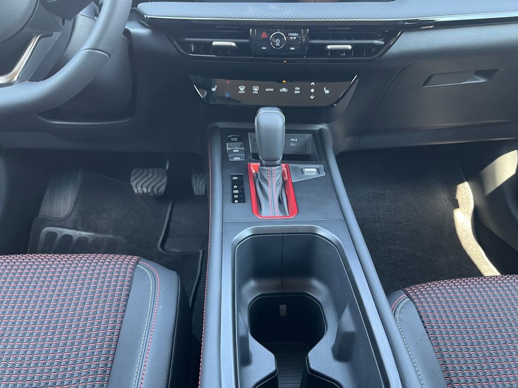 New 2026 Nissan Kicks SR w/ Cold Weather Package image 3