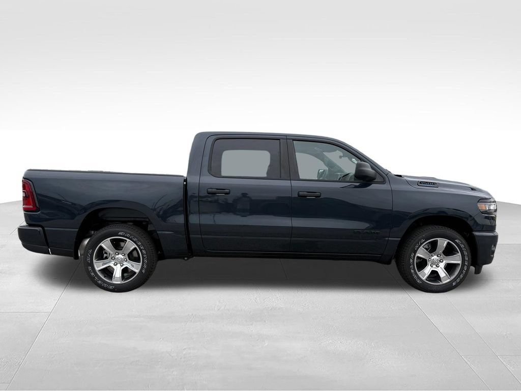 New 2026 RAM 1500 Express RWD image 27