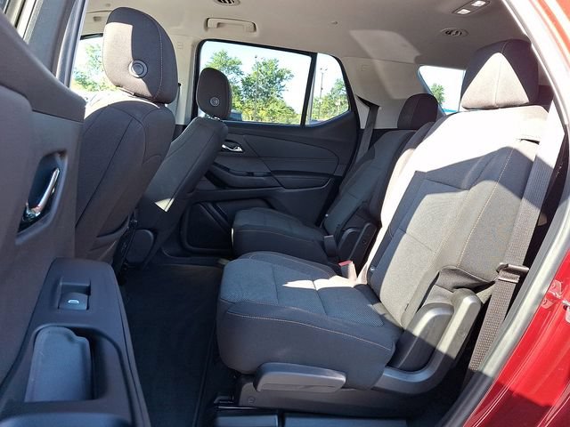 Used 2021 Chevrolet Traverse LT FWD image 29