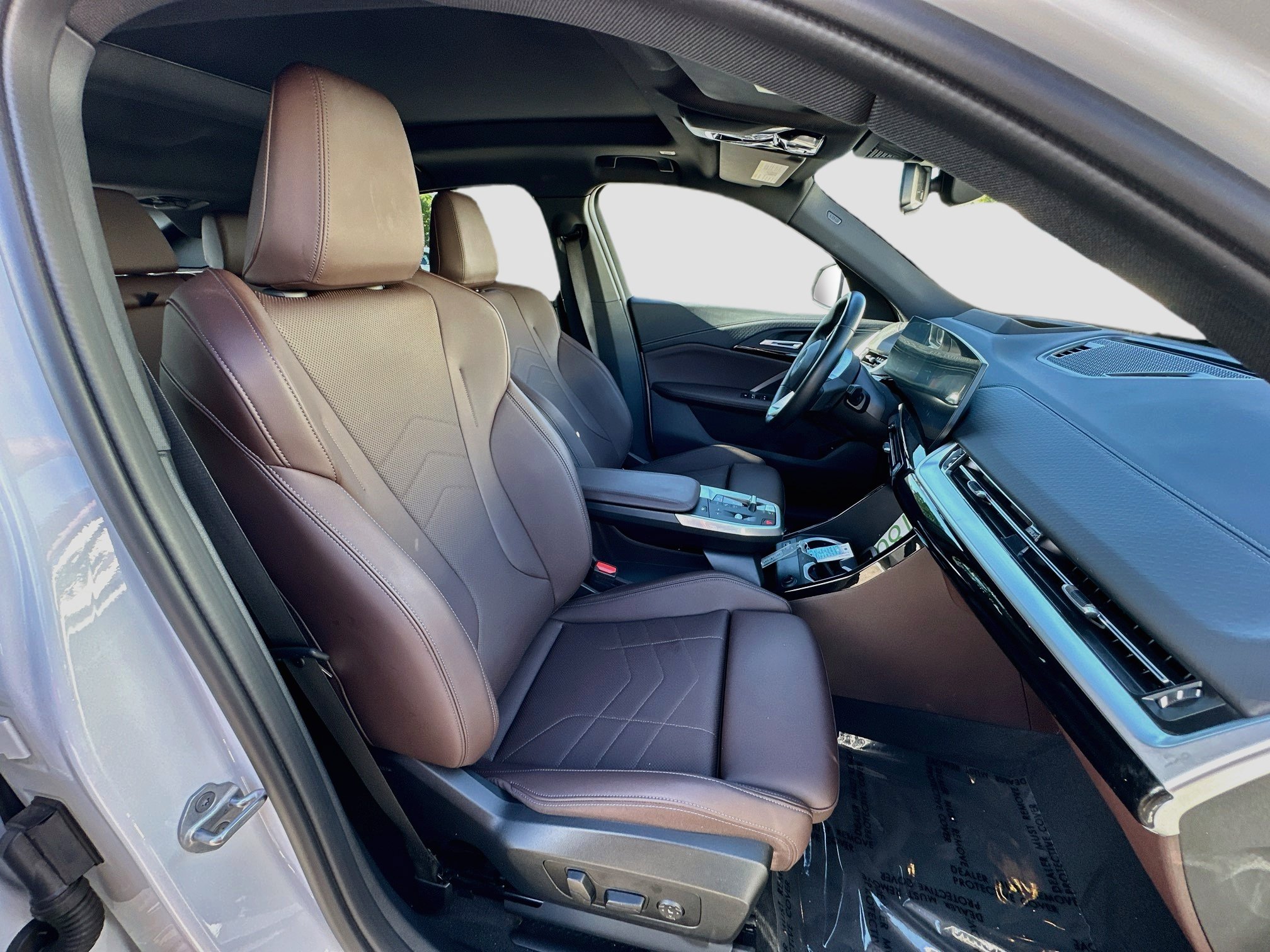 Certified 2025 BMW X2 xDrive28i AWD/4WD image 27