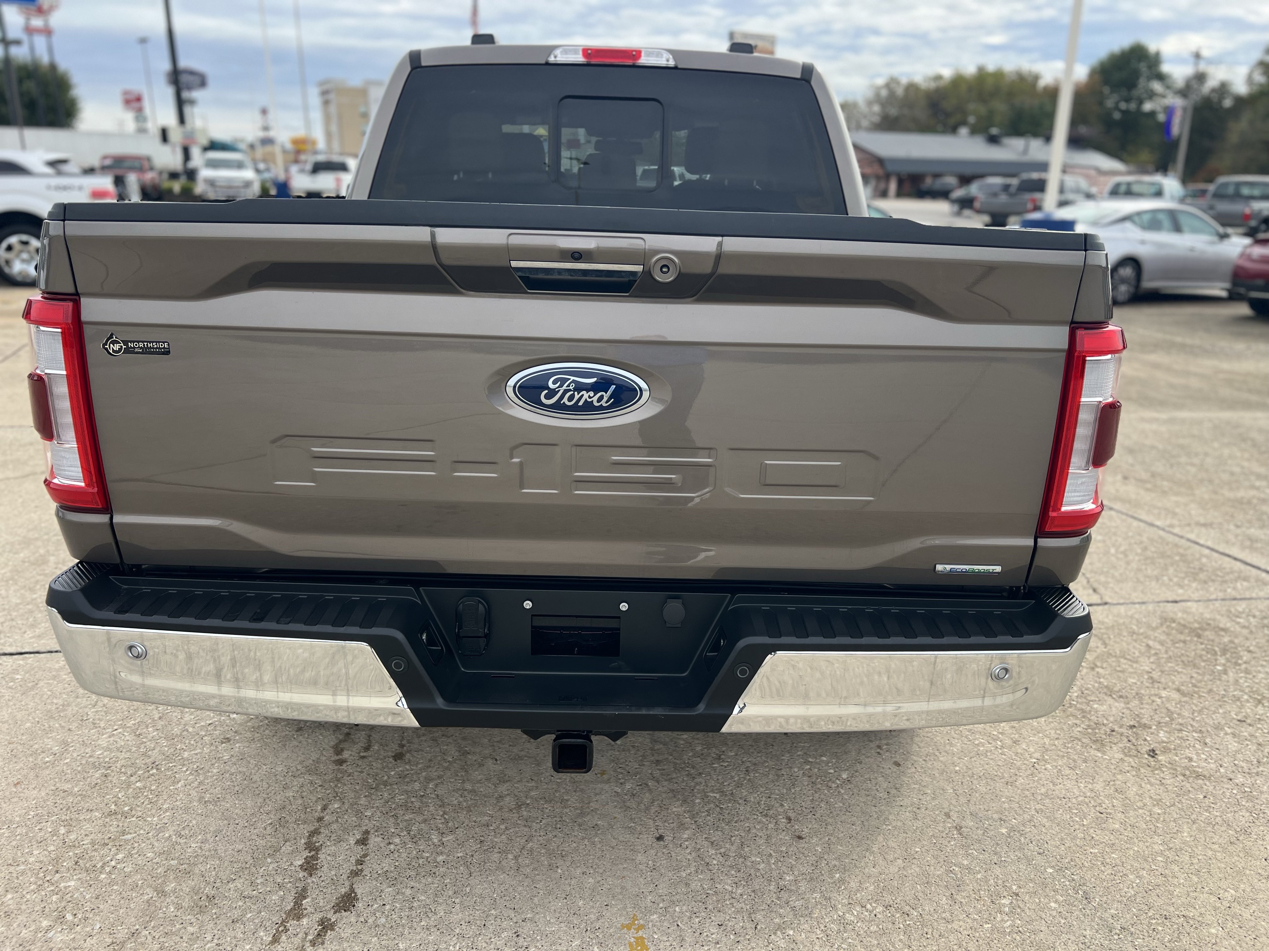 Used 2023 Ford F150 Lariat AWD/4WD image 10
