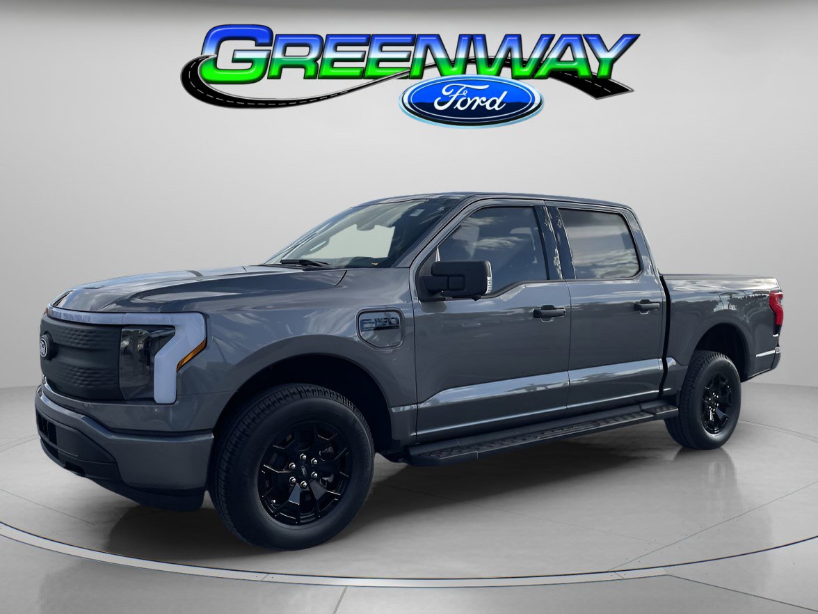 Used 2025 Ford F150 Lightning XLT image 1