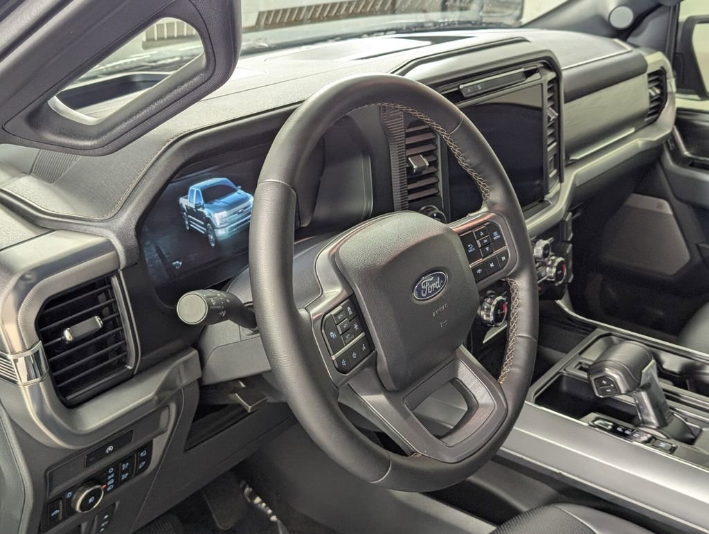 Used 2025 Ford F150 Lariat w/ Equipment Group 502A High image 14