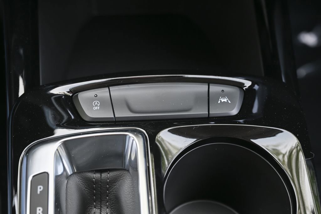 New 2026 Chevrolet Trax LT w/ LPO, Blackout Package FWD image 27