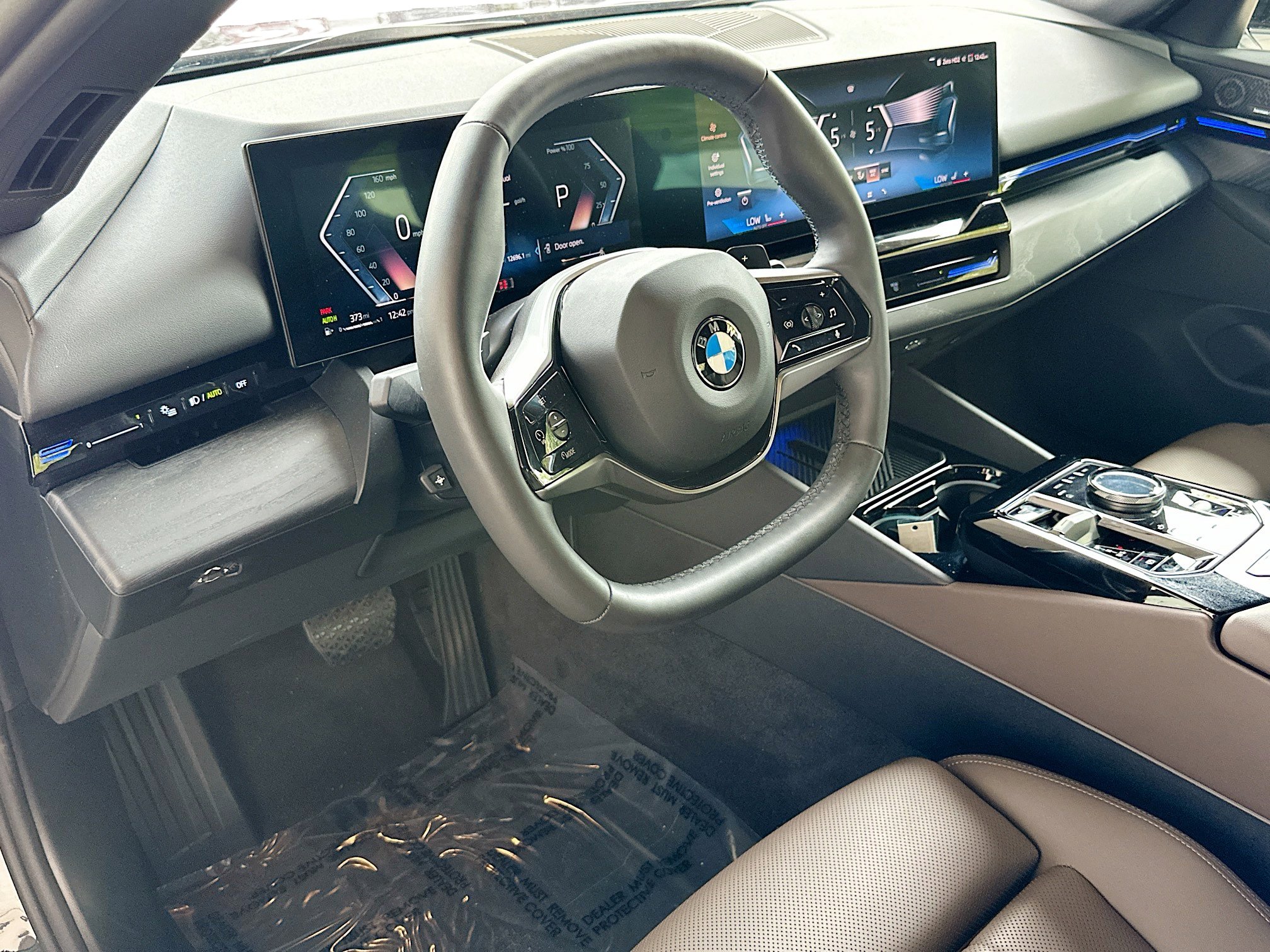 Certified 2024 BMW 530i image 9