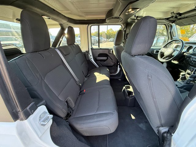 Used 2021 Jeep Wrangler Unlimited Sport image 15