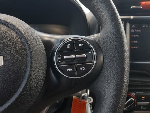 Used 2023 Kia Soul LX w/ LX Technology Package FWD image 24