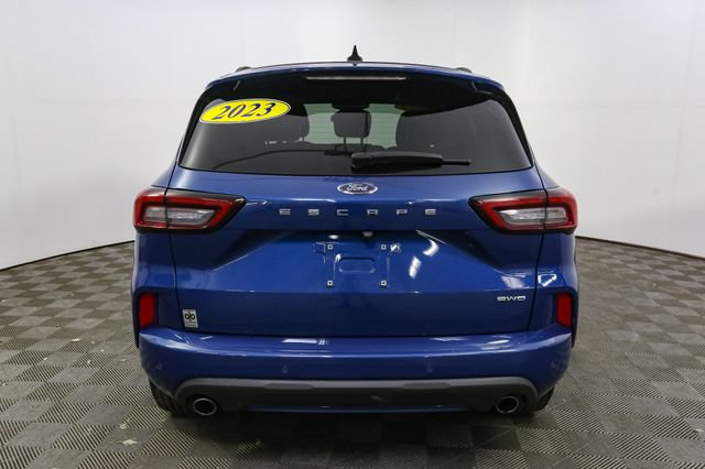 Used 2023 Ford Escape ST-Line Select w/ Tech Pack #1 AWD/4WD image 9