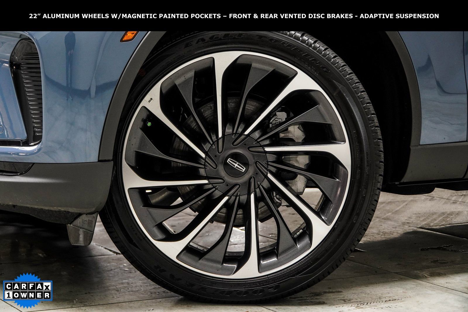 Used 2025 Lincoln Aviator Reserve AWD/4WD image 3