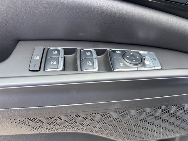 New 2026 Kia Carnival SX w/ SX Dark Edition Package FWD image 19