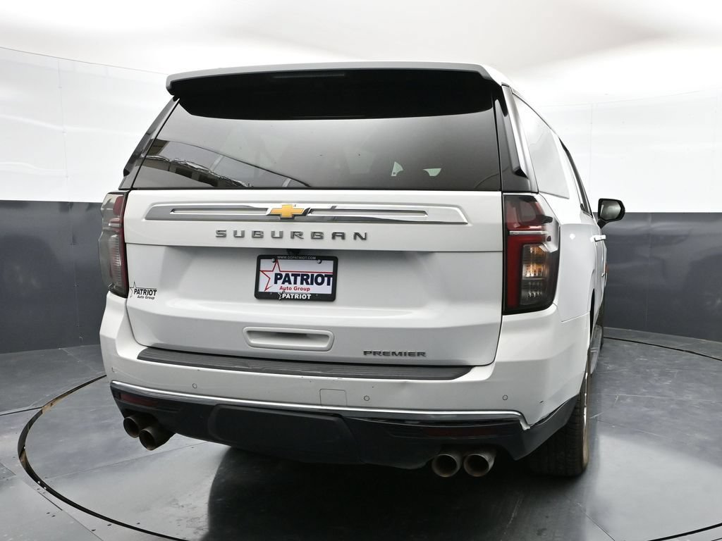 Used 2023 Chevrolet Suburban Premier AWD/4WD image 38