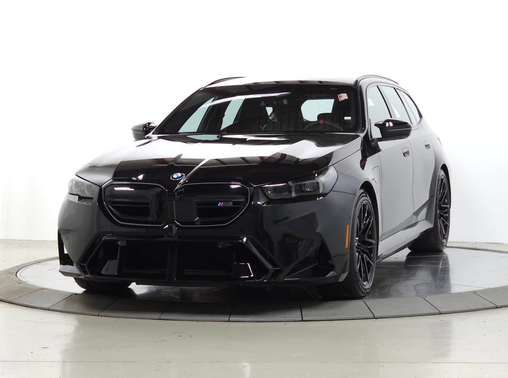 Used 2026 BMW M5 Touring AWD/4WD image 4