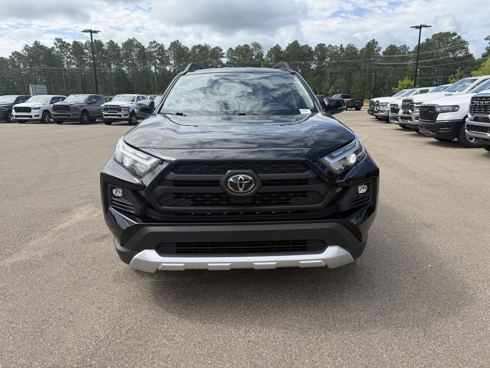 Used 2024 Toyota RAV4 Adventure AWD/4WD image 2