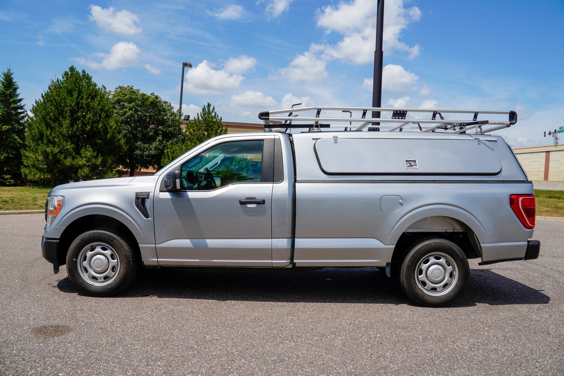 Used 2022 Ford F150 XL w/ Equipment Group 101A High RWD image 6