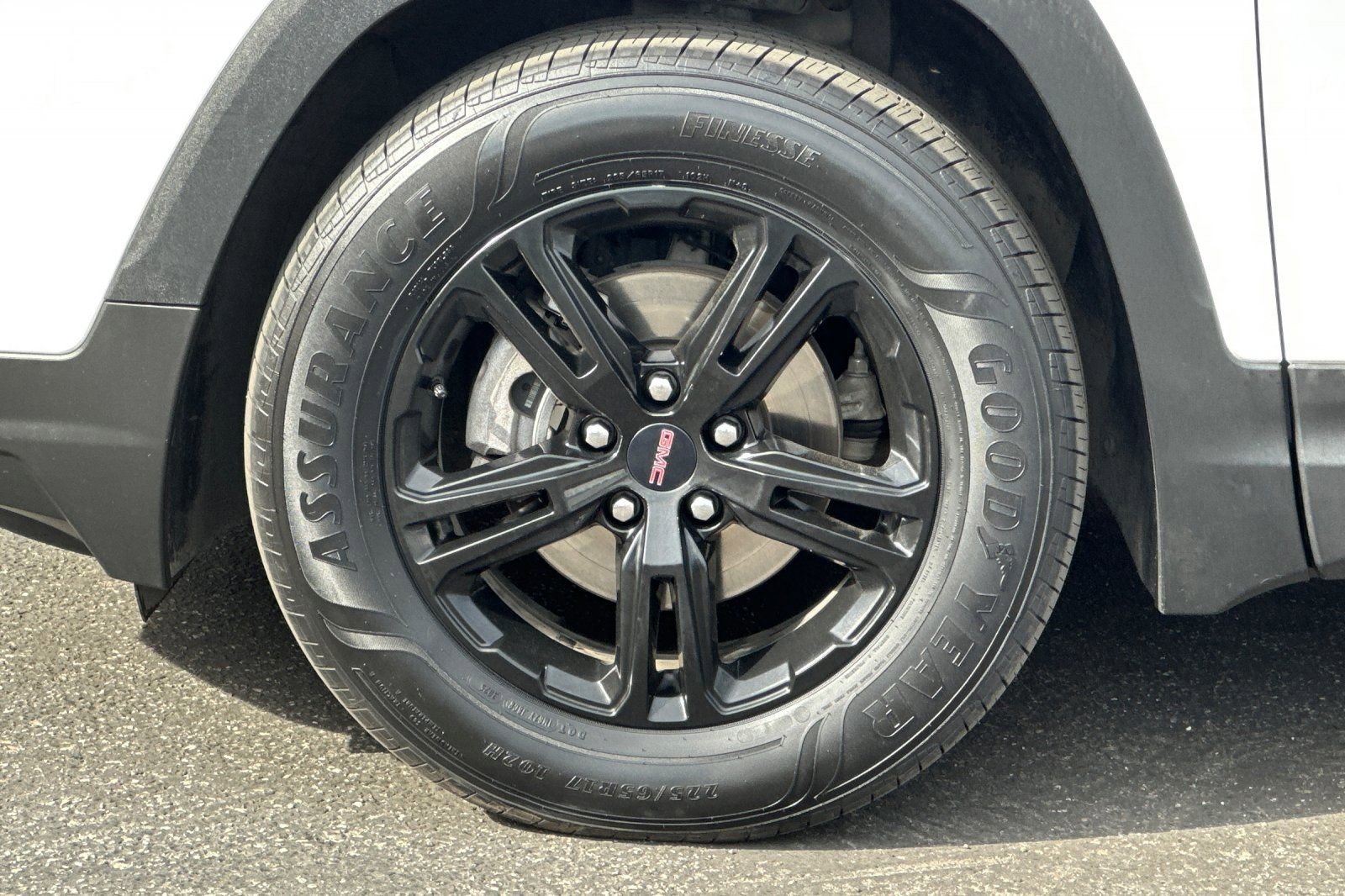 Certified 2023 GMC Terrain AT4 w/ Infotainment Package II image 28