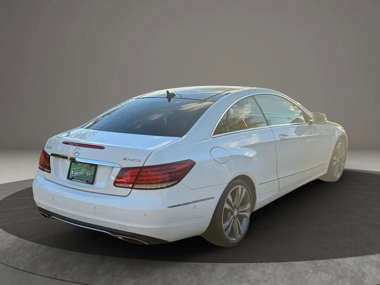 Used 2014 Mercedes-Benz E 350 4MATIC Coupe image 7