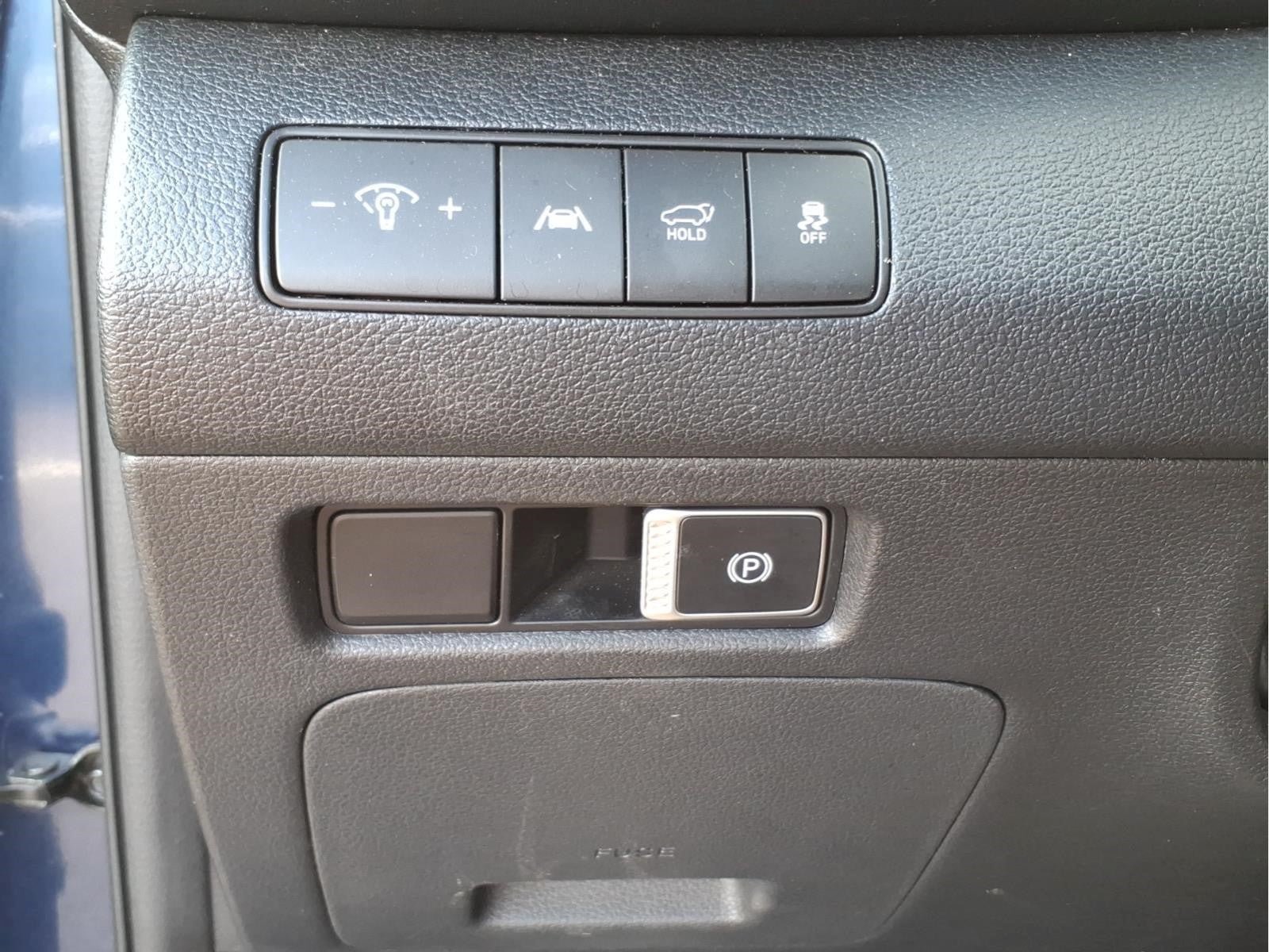 Used 2022 Hyundai Santa Fe SEL w/ Convenience Package FWD image 18