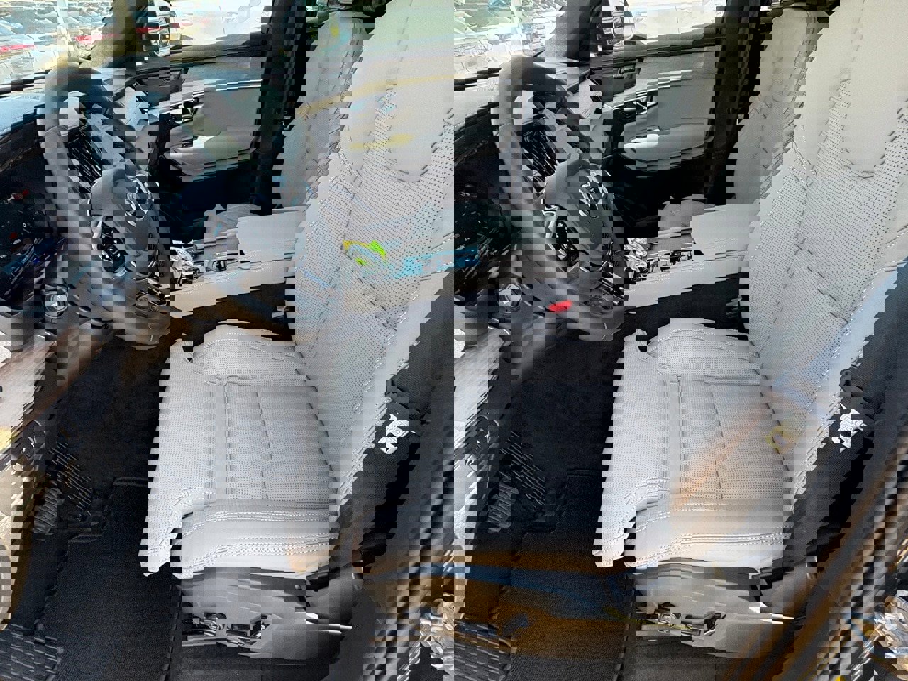 New 2026 Volvo XC90 T8 Ultra image 16