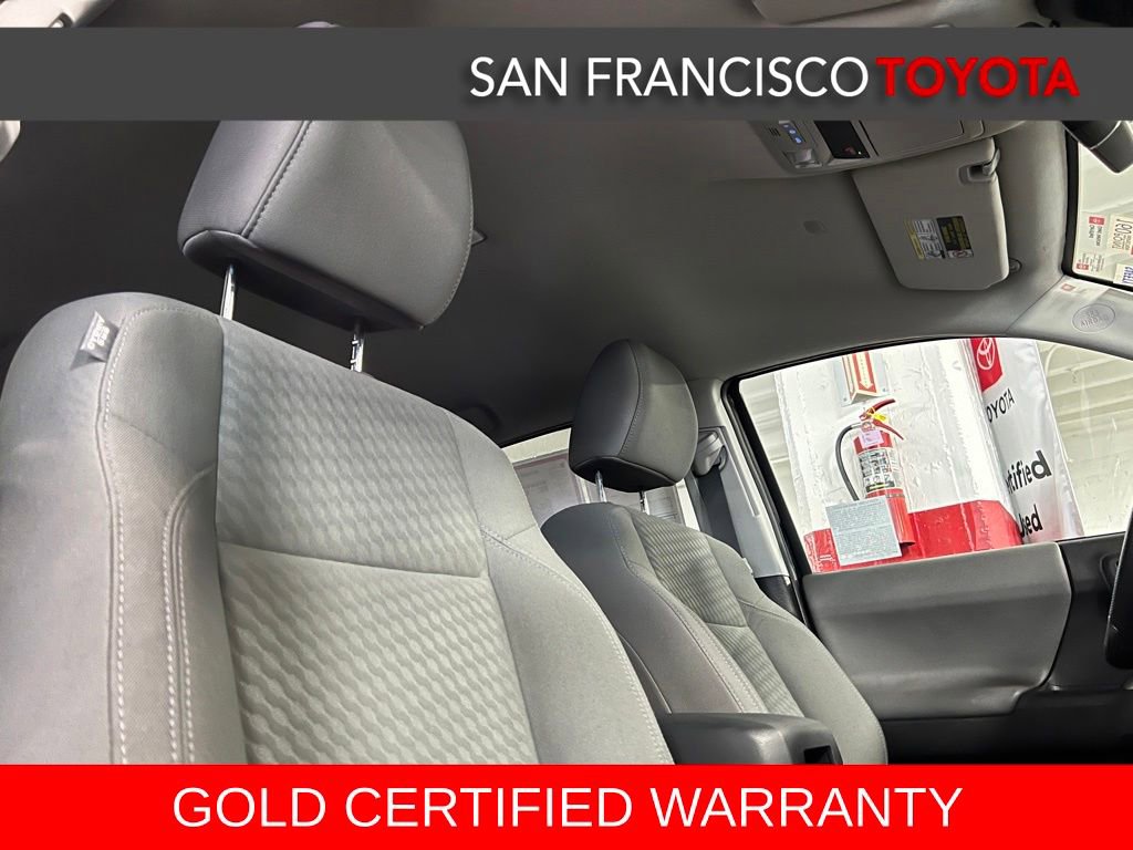 Certified 2022 Toyota Tacoma SR5 AWD/4WD image 22