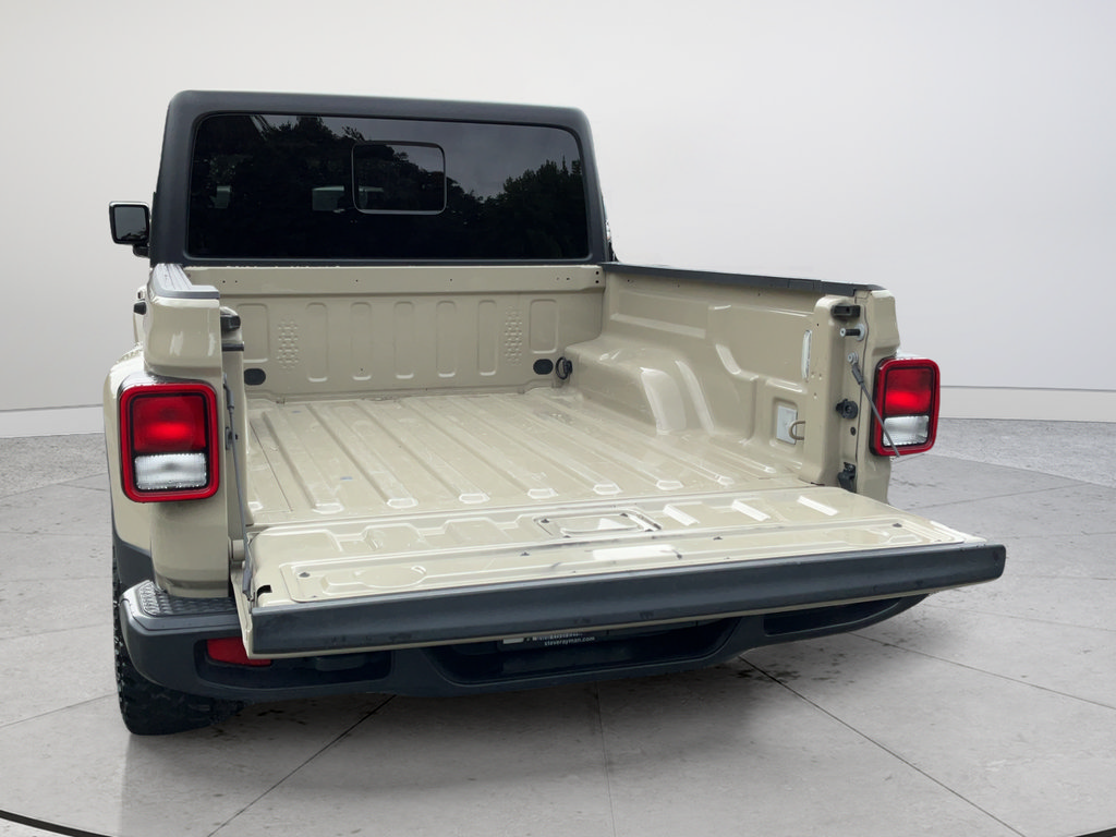Used 2022 Jeep Gladiator Sport AWD/4WD image 18