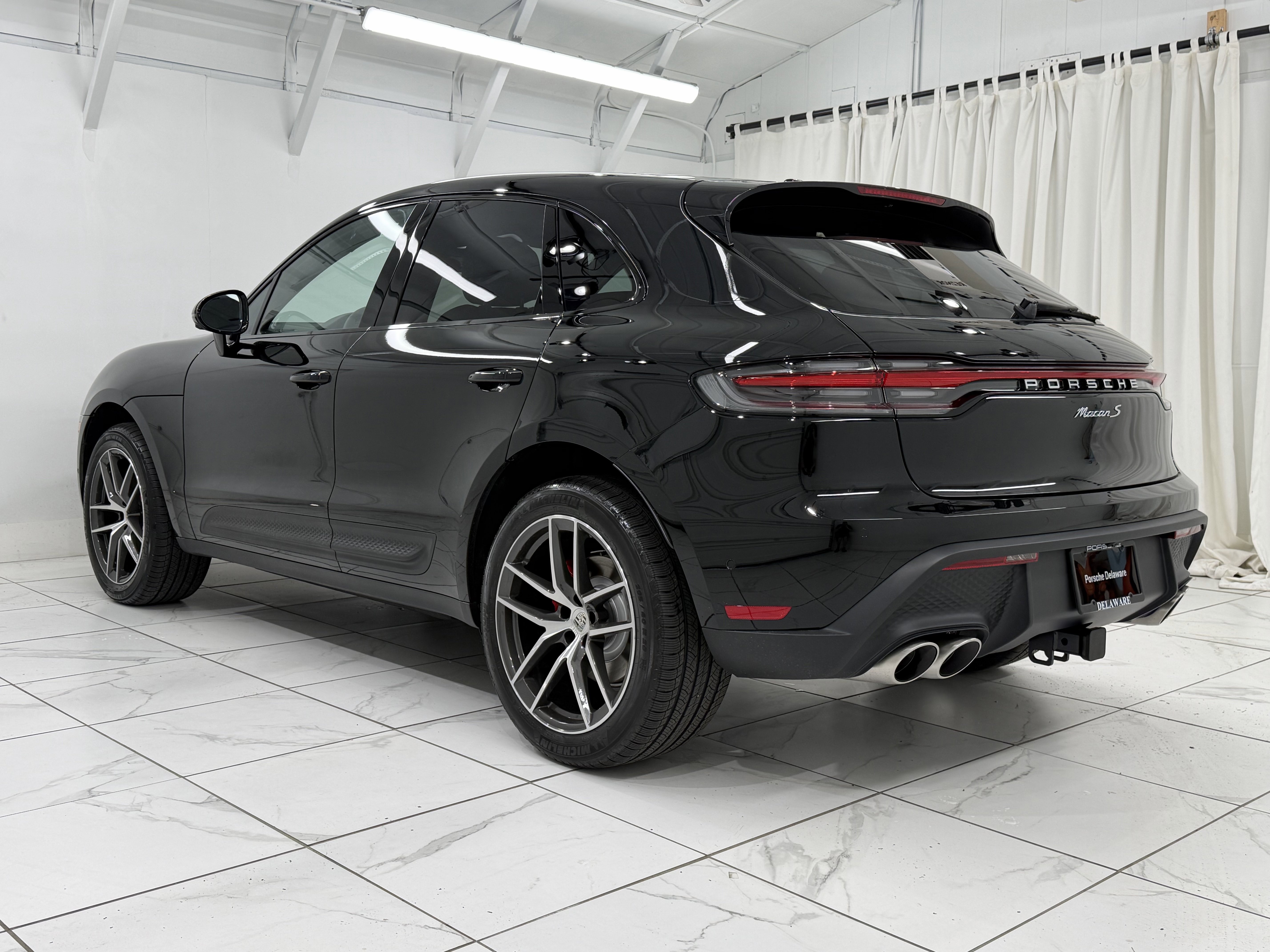 New 2026 Porsche Macan S image 3