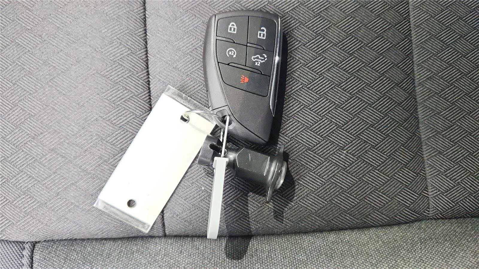 New 2026 GMC Sierra 1500 SLE image 42