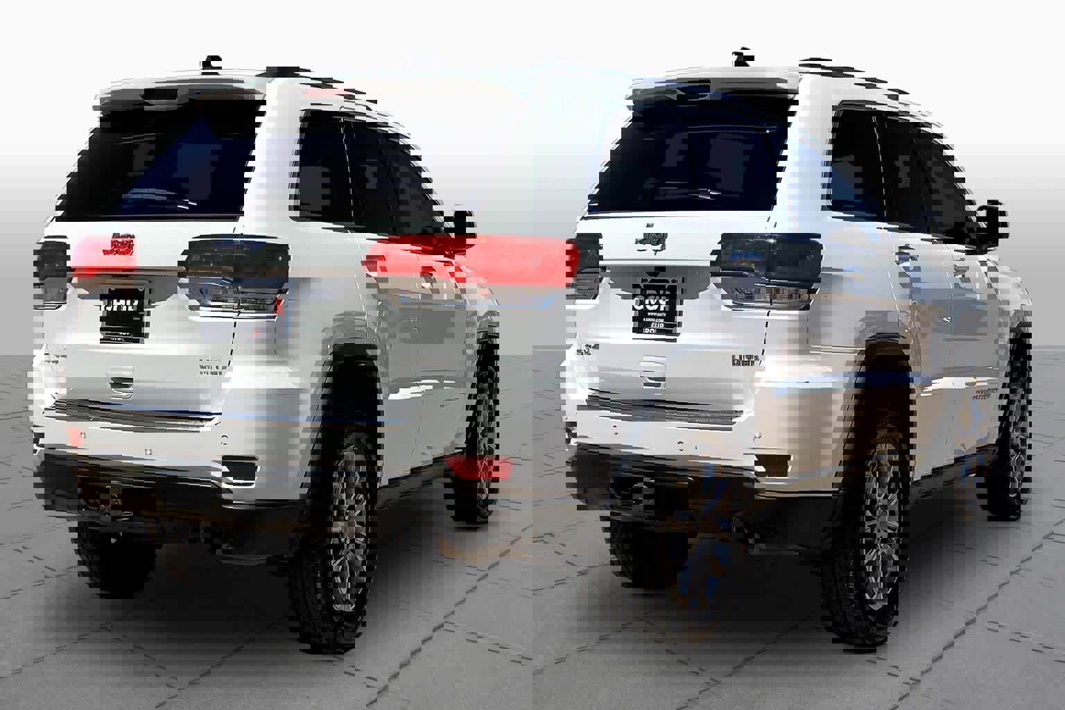 Used 2016 Jeep Grand Cherokee Limited w/ Trailer Tow Group IV image 13