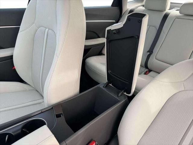 New 2026 Hyundai Sonata SEL FWD image 18
