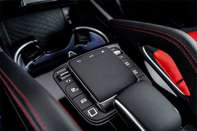 Used 2025 Mercedes-Benz GLE 63 AMG S image 32