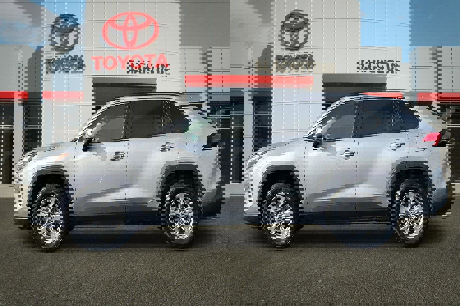 Certified 2025 Toyota RAV4 XLE image 6