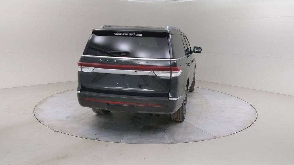 Used 2023 Lincoln Navigator Black Label image 16