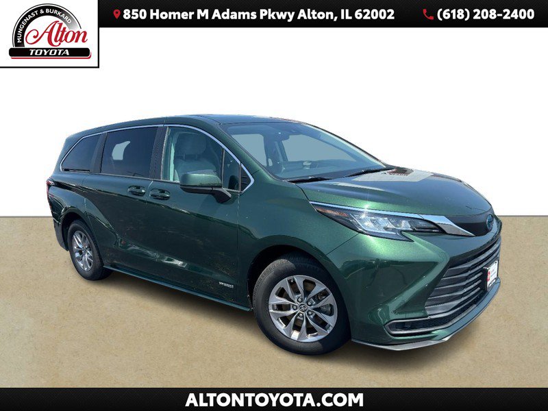 Certified 2021 Toyota Sienna LE FWD image 1