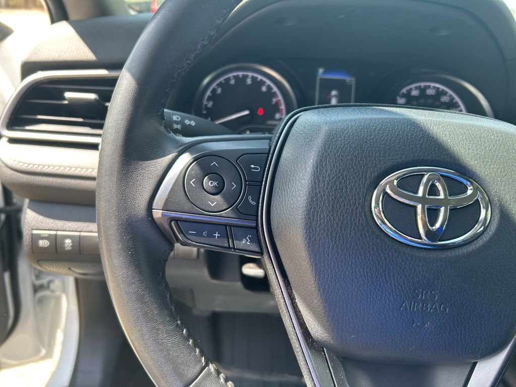 Used 2024 Toyota Camry SE FWD image 23